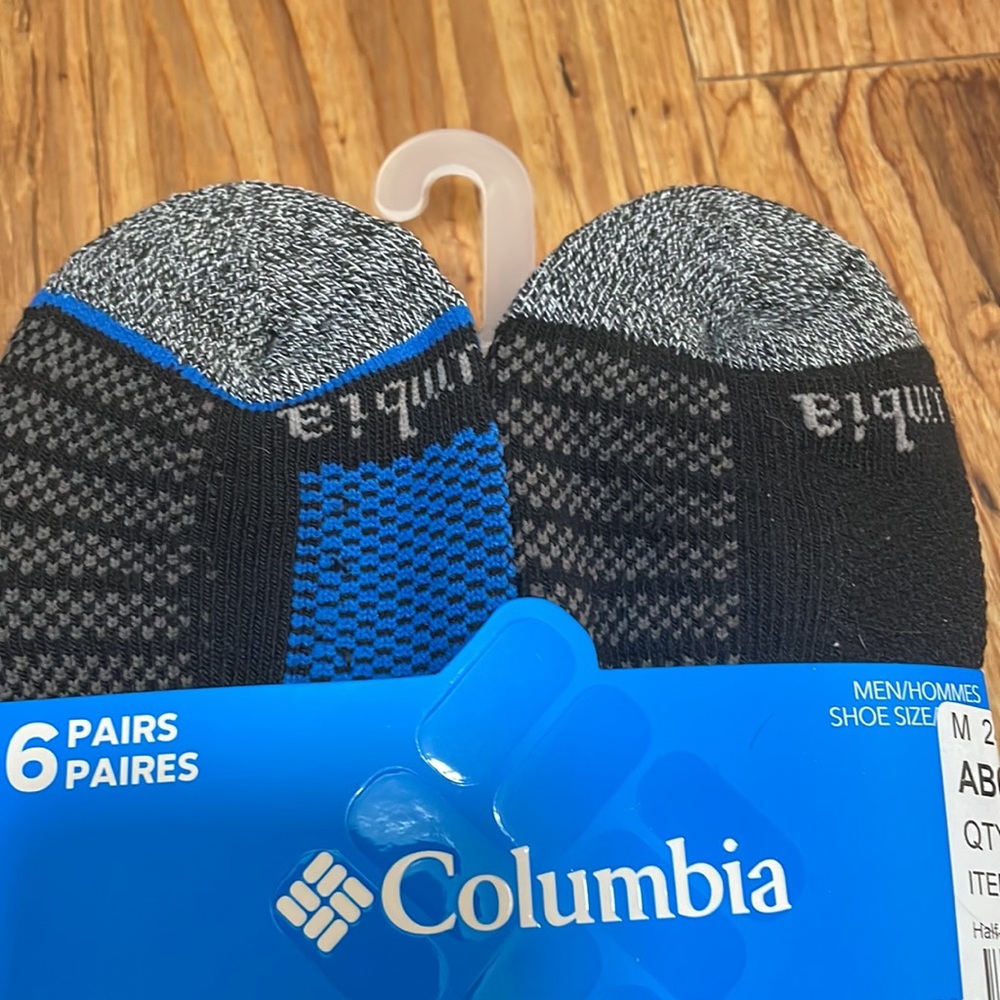 Columbia 6 Pairs Athletic Quarter Socks - Picture 3 of 6